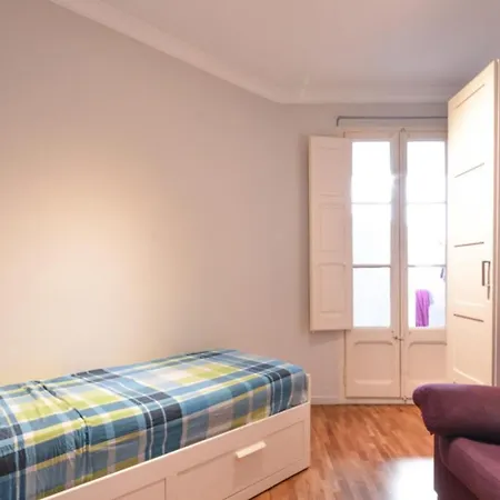 Apartment Piso En Sagrada Familia *